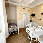 Il Girasole Bed & Breakfast