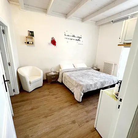 Il Girasole Oda ve Kahvaltı 4*