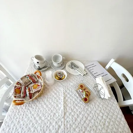 Il Girasole 4* אוסטוני